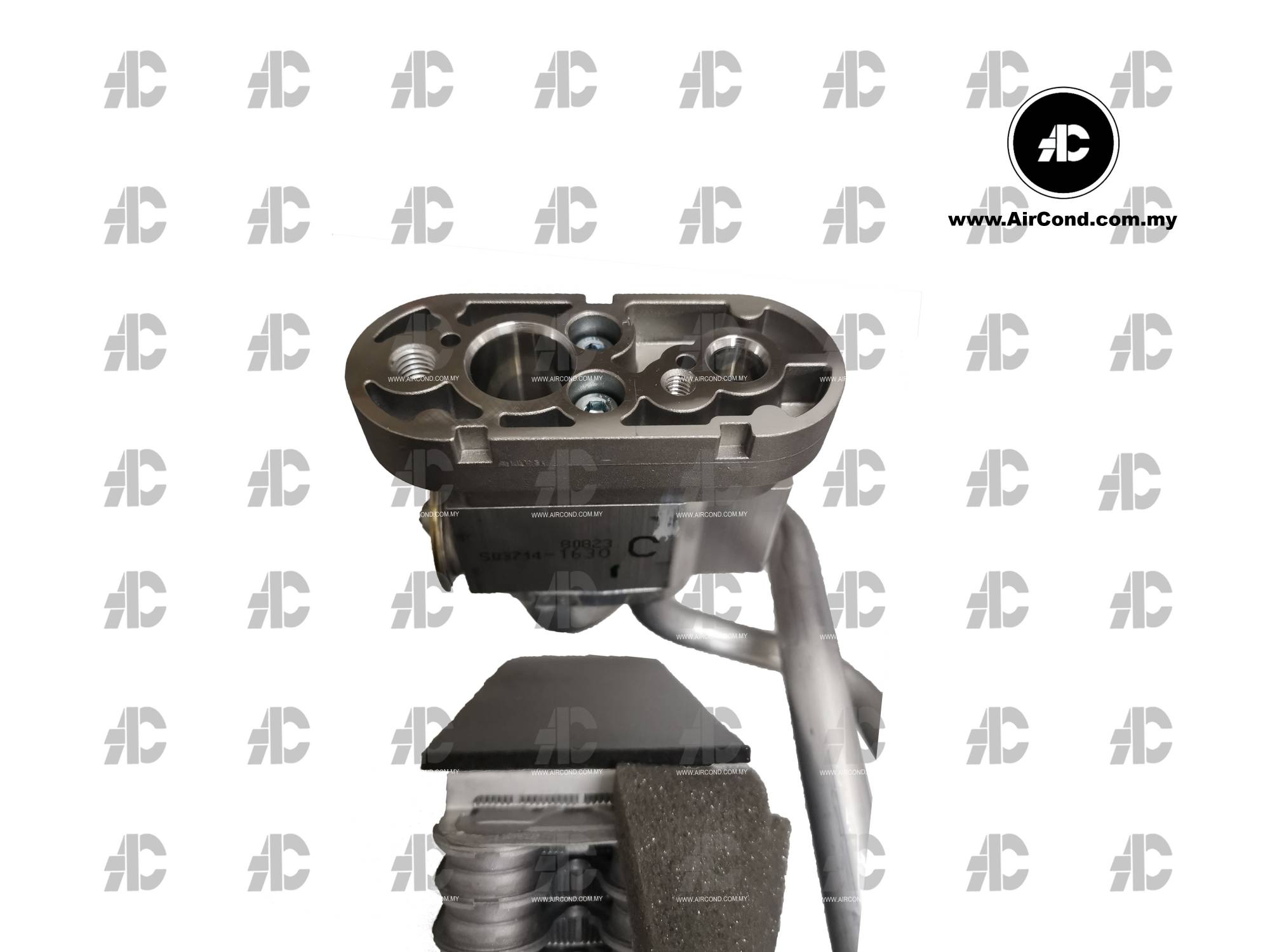 COOLING COIL NISSAN URVAN WITH VALVE